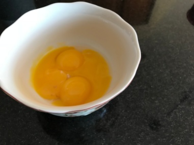 4 egg yolks